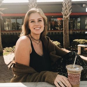 Meet your Posher, Jillian